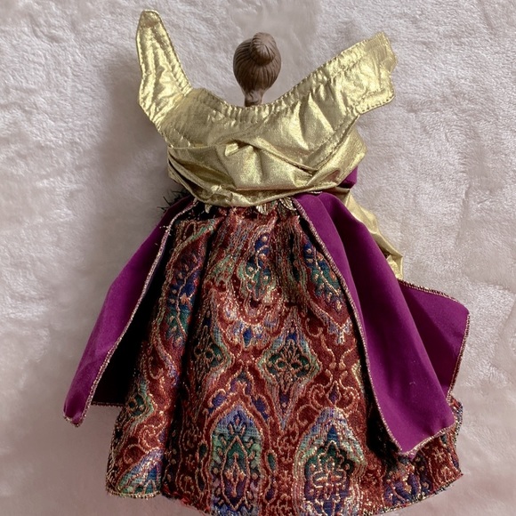 Porcelain Christmas Tree Angel Topper - Picture 4 of 5